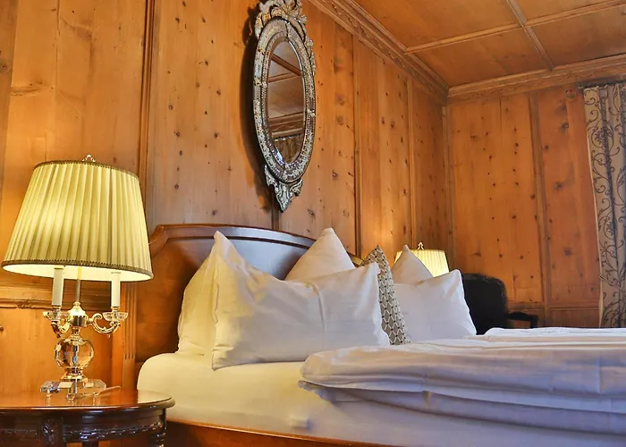 Schneider Hof Boutique 호텔 장크트안톤암아를베르크