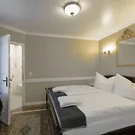 Schneider Hof Boutique Sankt Anton am Arlberg